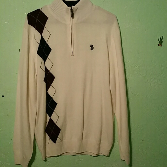 Sweater - Picture 1 of 1